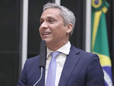 Gustavo Gayer é eleito senador por Goiás