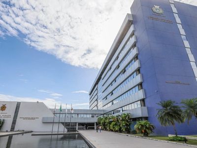 STF suspende presidência de Adjuto Afonso na Aleam e determina nova eleição