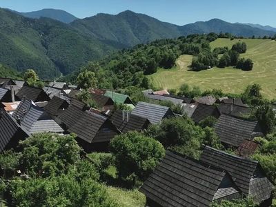 Vlkolínec, na Eslováquia, avalia abrir mão de título da UNESCO