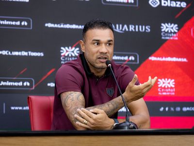 Roger Silva elogia Atlético-GO, mas se diz indignado com derrota para o São Bernardo