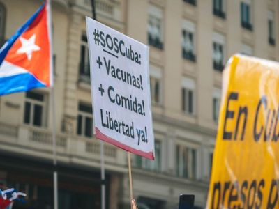 EUA e Cuba Discutem Reformas