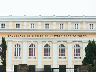 Reforma do Judiciário: Dino Recebe Elogios