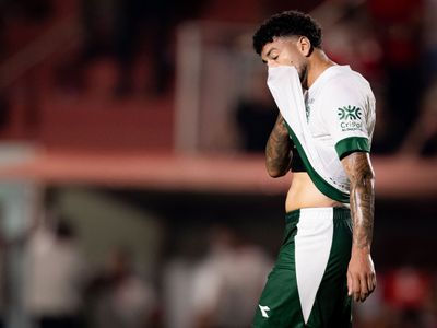 Goiás tem laterais de volta para duelo contra o Avaí pela Série B