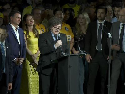 Milei ofende governo Lula durante visita à Convenção do PL em Brasília