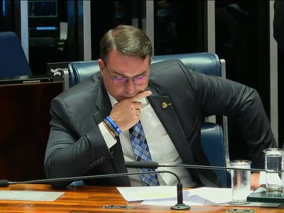 STF autoriza investigação sobre repasses para filme sobre Bolsonaro