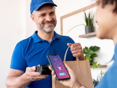 Autônomos digitais crescem em Goiânia com expansão de apps de entrega e transporte