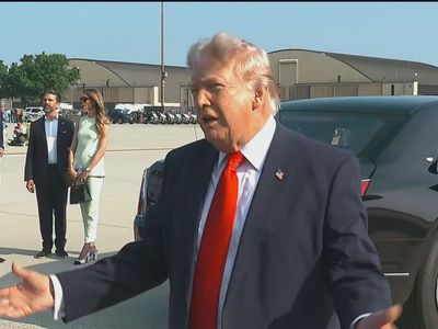 Trump fatura R$ 6 bi em 2025 e reacende debate sobre conflito de interesse no poder