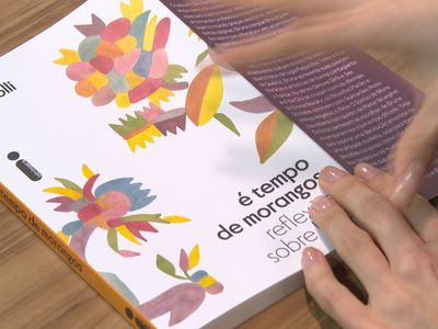 Audiolivros ganham espaço entre leitores da 28ª Bienal do Livro de São Paulo