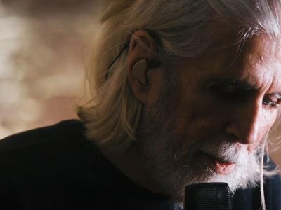 Oswaldo Montenegro completa 70 anos com álbum 'Serenata' em voz e piano