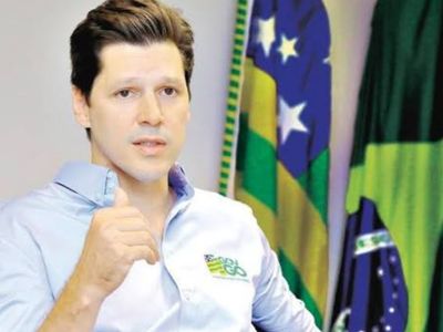Quaest: 64% aprovam governo Daniel Vilela em Goiás; Lula tem 59% de reprovação