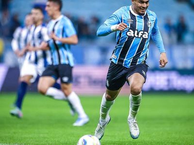 Goiás acerta empréstimo de Caito com Grêmio e prevê retorno em 2027