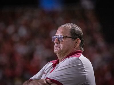 Vila Nova busca quebrar jejum de quatro meses fora de casa contra Botafogo-SP