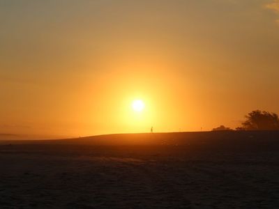 Segunda-feira de sol forte e calor elevado em Goiás