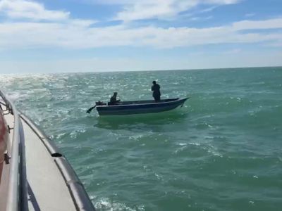 Pescadores são resgatados após 5 horas à deriva no ES; risco se repete em represas de Goiás