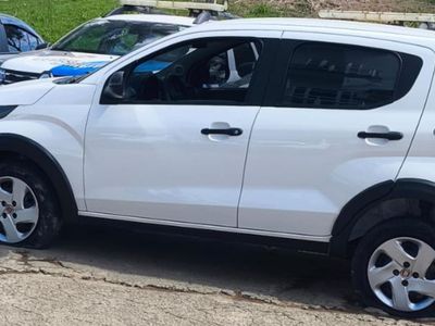 Homem furta carro no ES e foge pela BR-262 rumo ao Rio de Janeiro