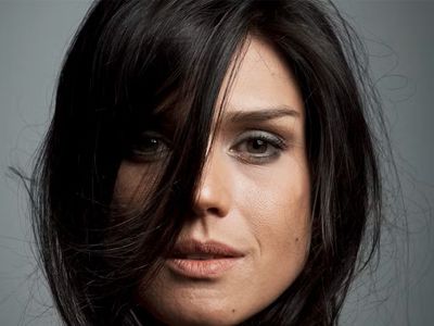 Morre Karina Zeviani, cantora do The Voice Brasil e ex-Thievery Corporation, aos 51 anos