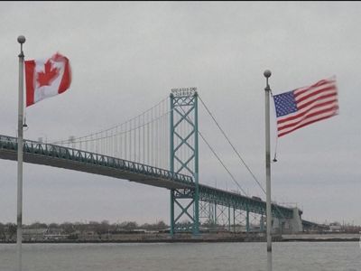 Canadá aplica tarifas de até 50% sobre US$ 20 bi em produtos dos EUA