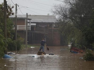 Chuvas no Rio Grande do Sul deixam mais de mil pessoas fora de casa e atingem quase 170 cidades
