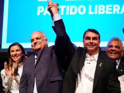 Flávio Bolsonaro declara patrimônio de R$ 8,2 milhões ao TSE