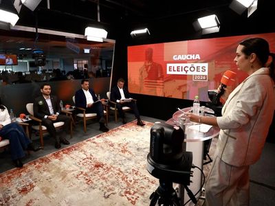 Candidatos ao governo do RS debatem filas na saúde, pedágios e carga tributária