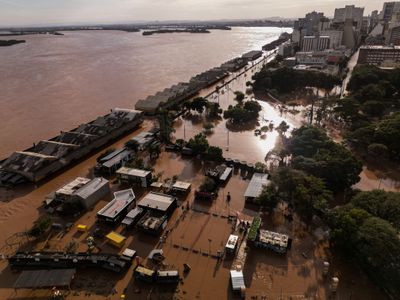 Hospital de Porto Alegre lança terapia gratuita para ansiedade climática pós-enchente