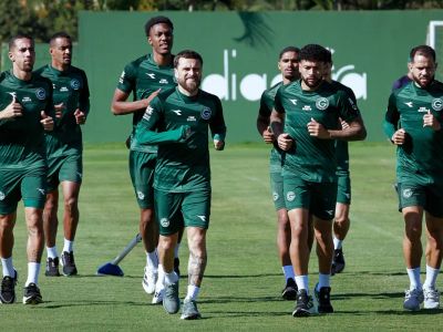 Goiás muda escalação para enfrentar lanterna América-MG pela Série B