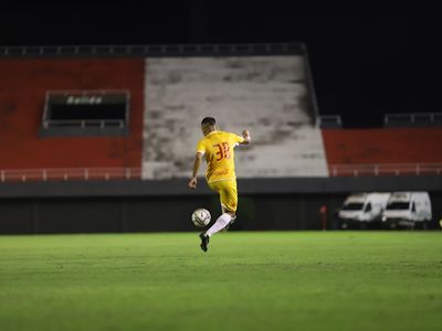 Vila Nova vence Operário-PR