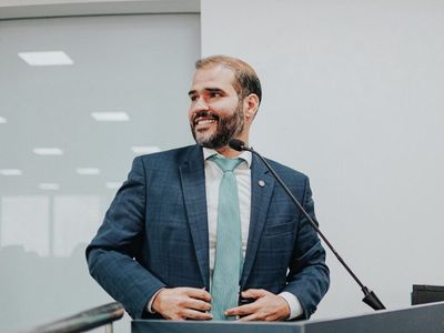 Vereador de Goiânia articula base em Aparecida e soma seis apoios para disputa federal