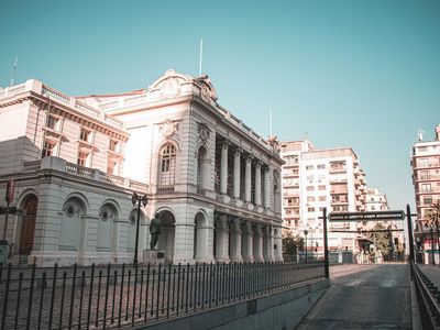 Paço Municipal anuncia revitalização de fachadas no centro de Goiânia