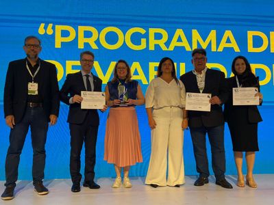 Goiás conquista certificação em serviços digitais em evento de tecnologia pública
