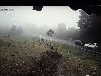 Batida na SC-418 deixa dois mortos, incluindo criança, em Joinville