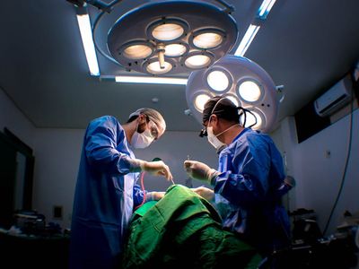Bebê permanece internada após cirurgia