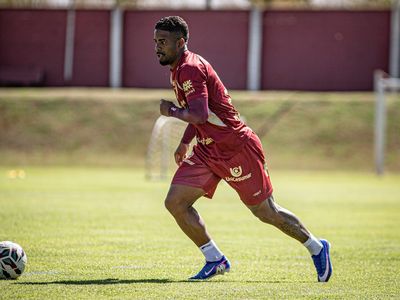 Vila Nova tem Hayner de volta e Lincoln contra América-MG