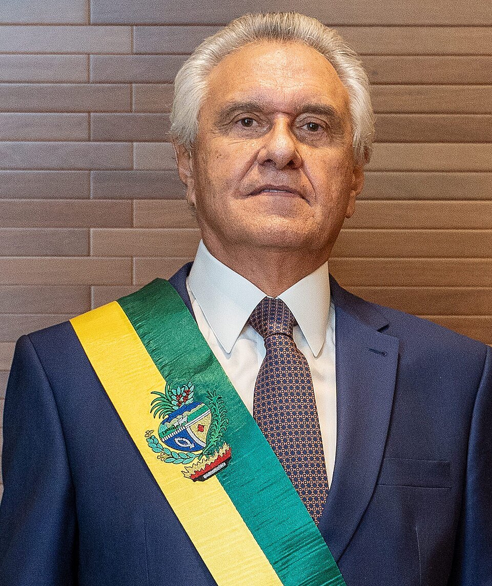 Gestão de Caiado usa fintech suspeita