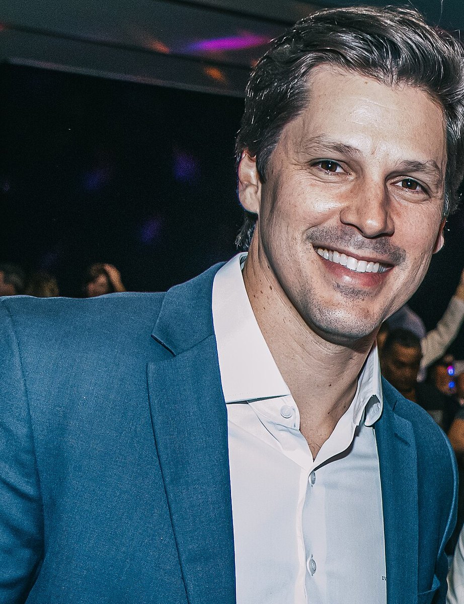 Daniel Vilela lidera espontânea em Goiás; Marconi Perillo domina estimulada em pesquisa